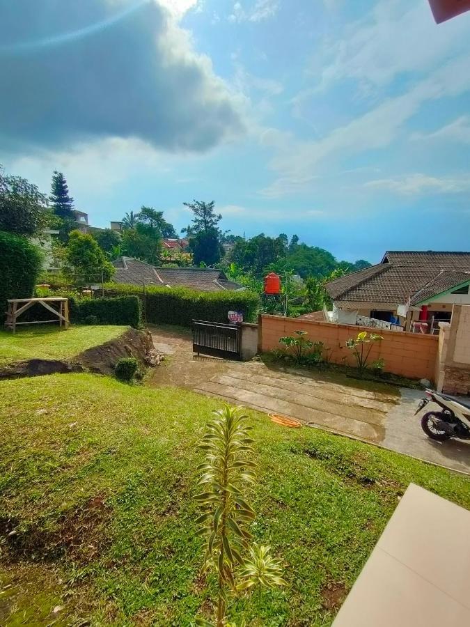 Villa Edwin Puncak โบกอร์ ภายนอก รูปภาพ