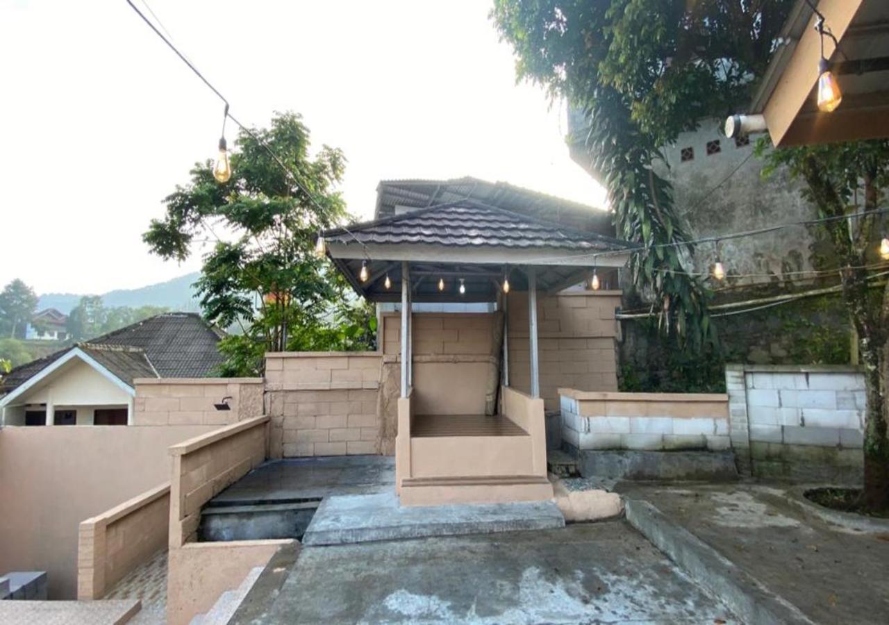 Villa Edwin Puncak โบกอร์ ภายนอก รูปภาพ